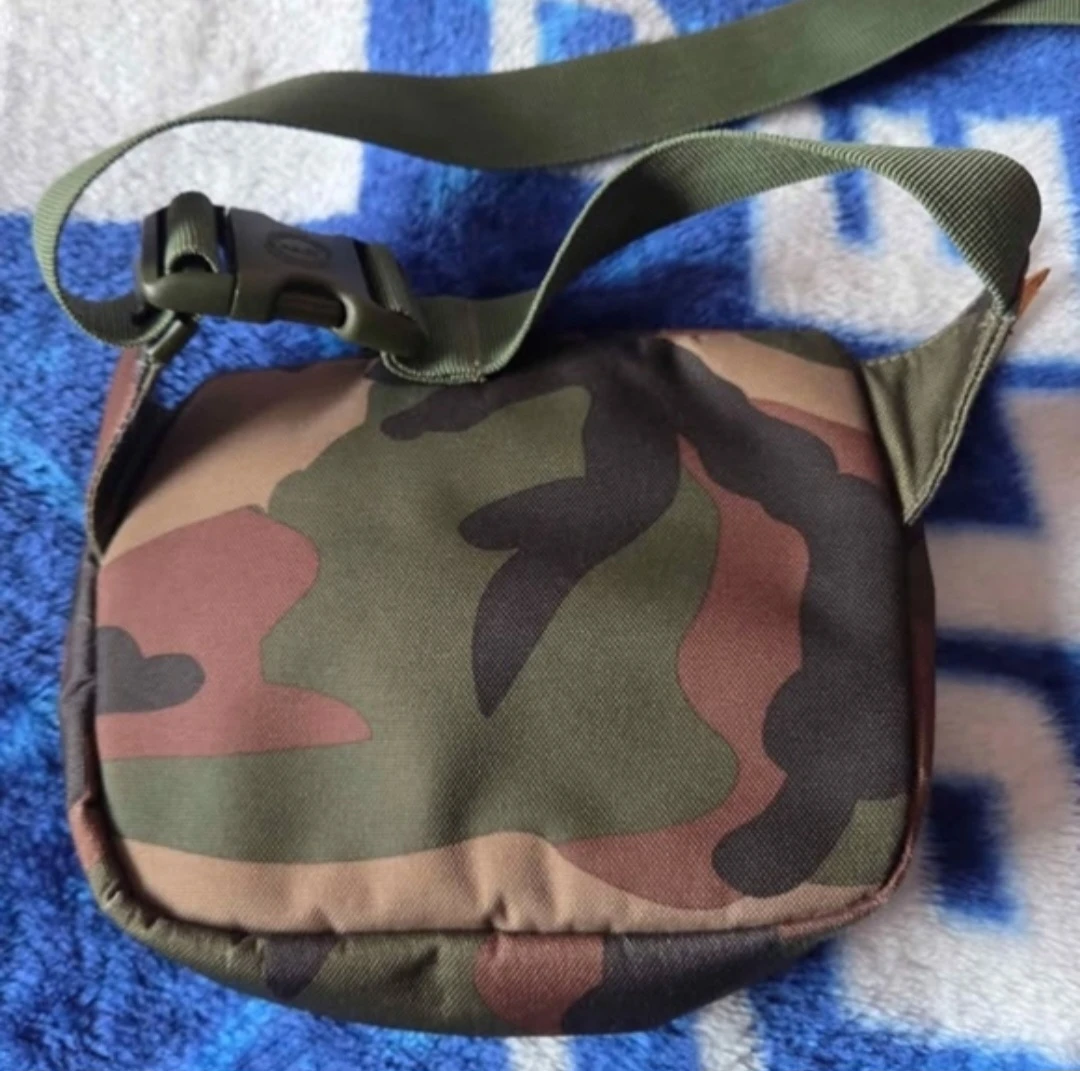 #07 - Herschel Camo Fanny Pack - photo 3