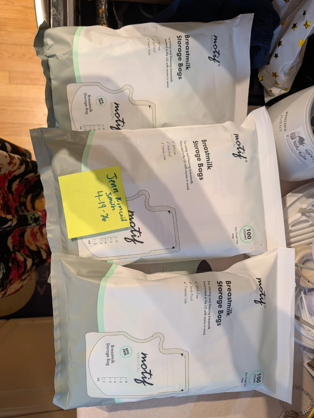 Zomee Fit Wearable Electric Breast Pump - photo 2