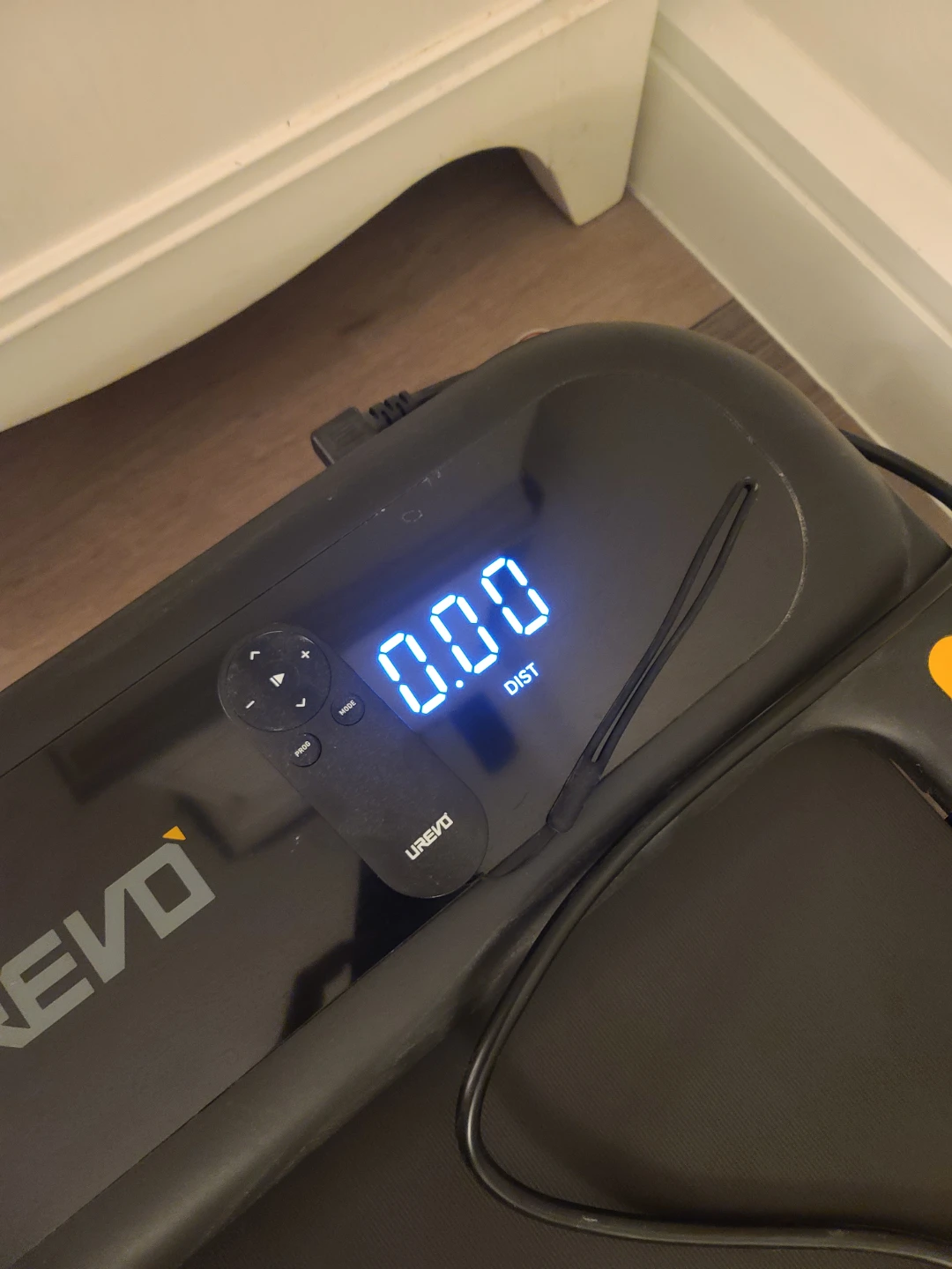 SELL BY MAY 16 UREVO walk pad Treadmill. Incline 9. With remote