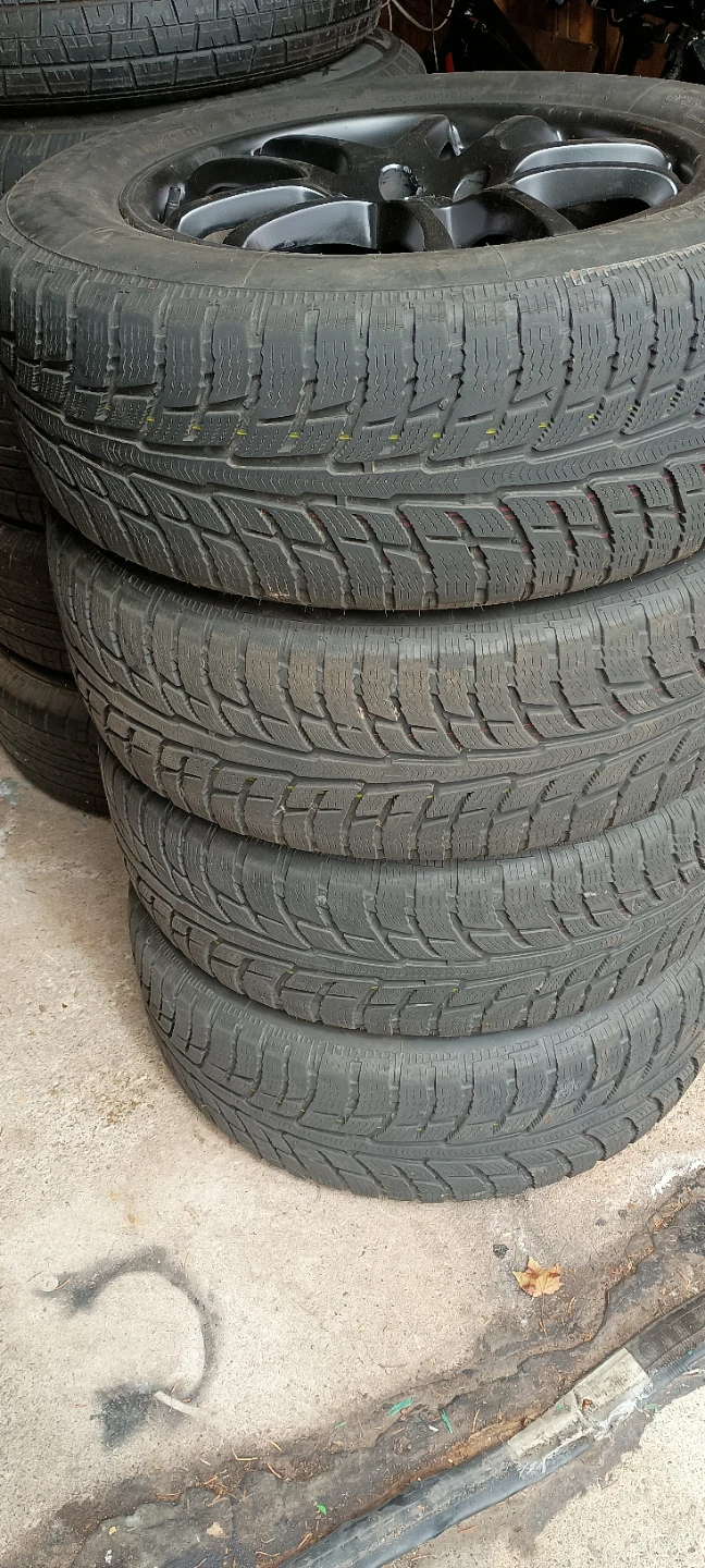Used Tires and Rims - 245/60R18 - photo 4