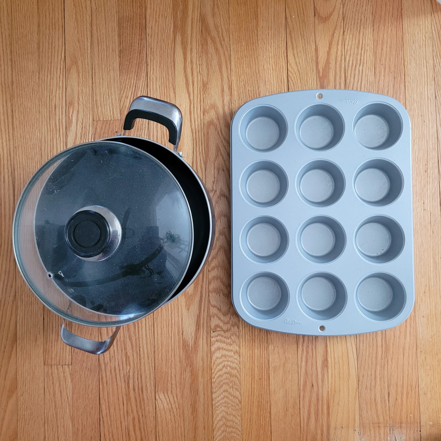 FREE Pot and Muffin Pan