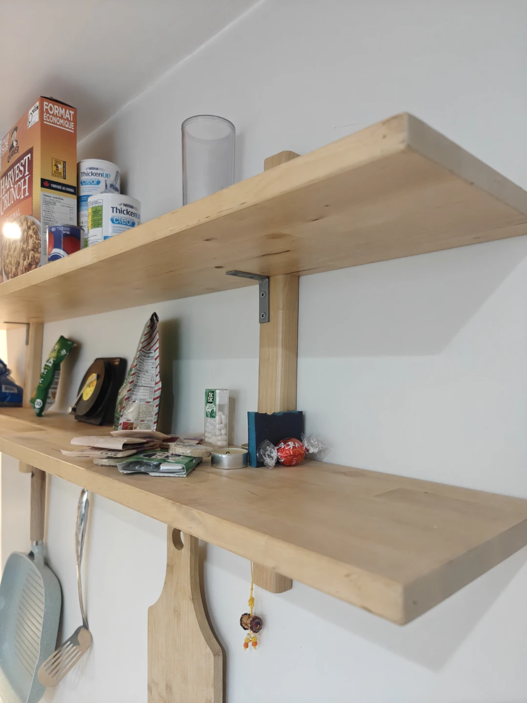 Wooden kitchen shelves - photo 3