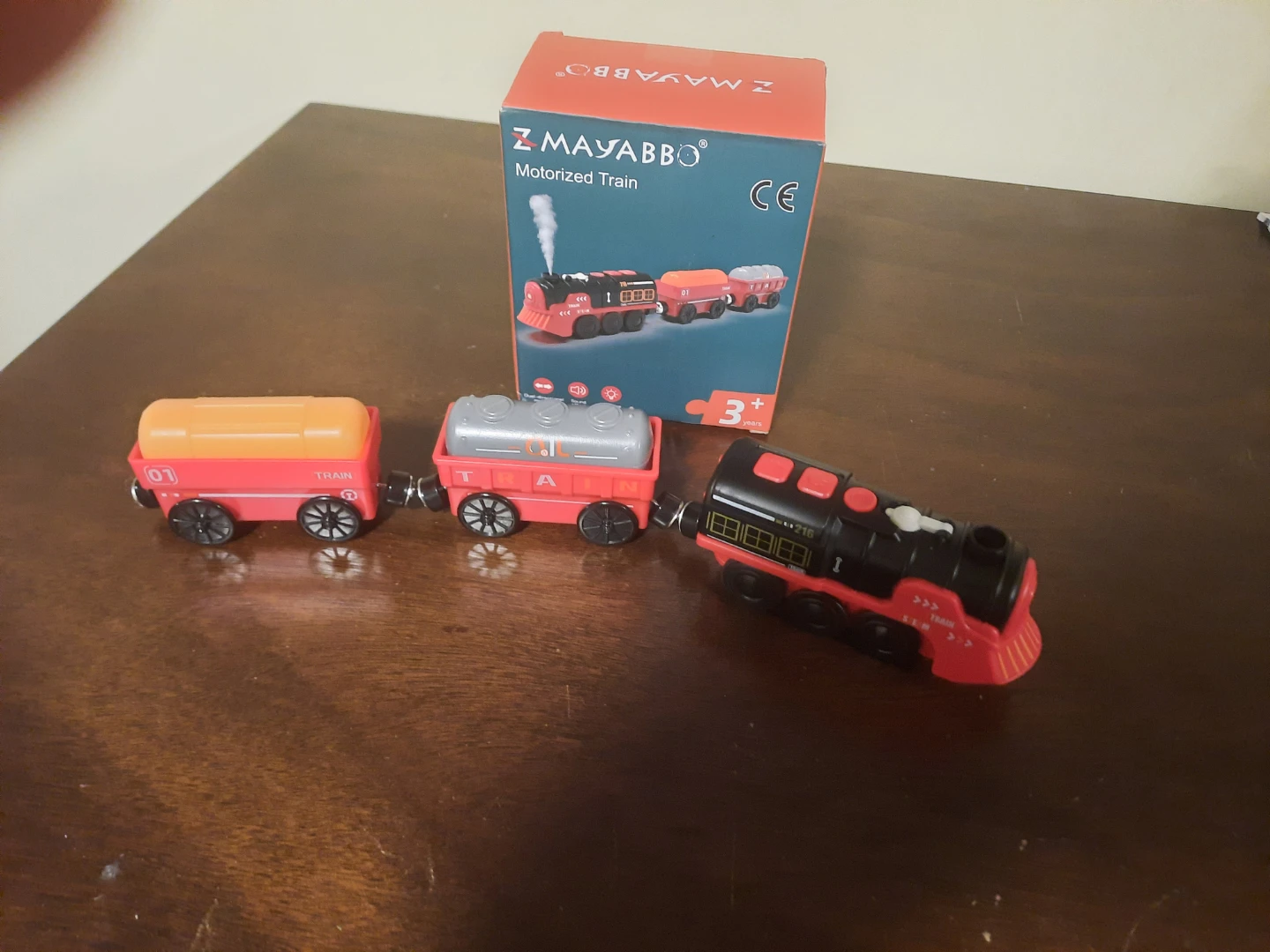 Motorized Train Set, 2 AAA batteries needed