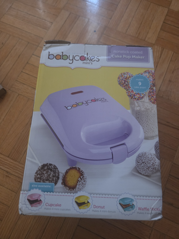 Babycakes Mini's Nonstick Cake Pop Maker