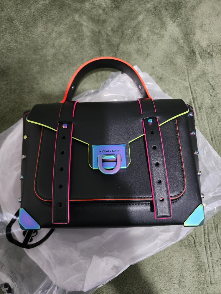 Michael Kors Manhattan Medium Satchel