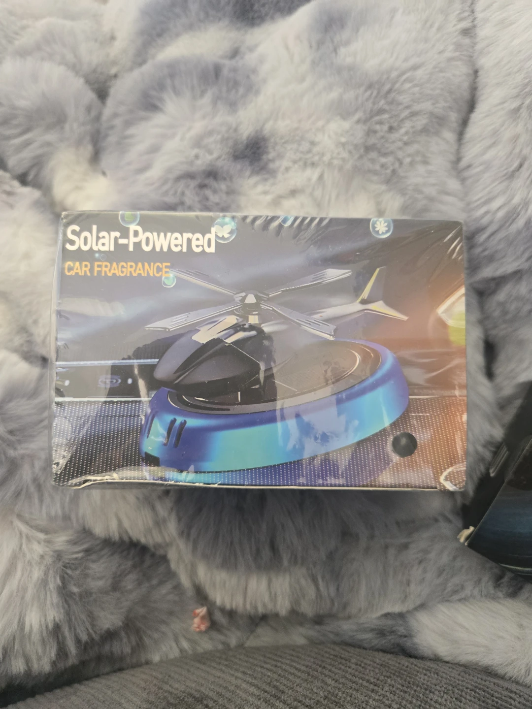 Solar-Powered Car Aromatherapy Diffuser