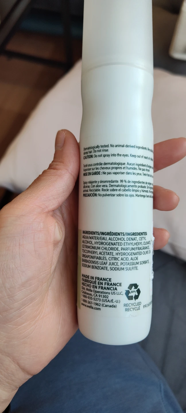 Wella Professionals Elements Renewing Leave-In Spray - 1/3 Left - photo 2