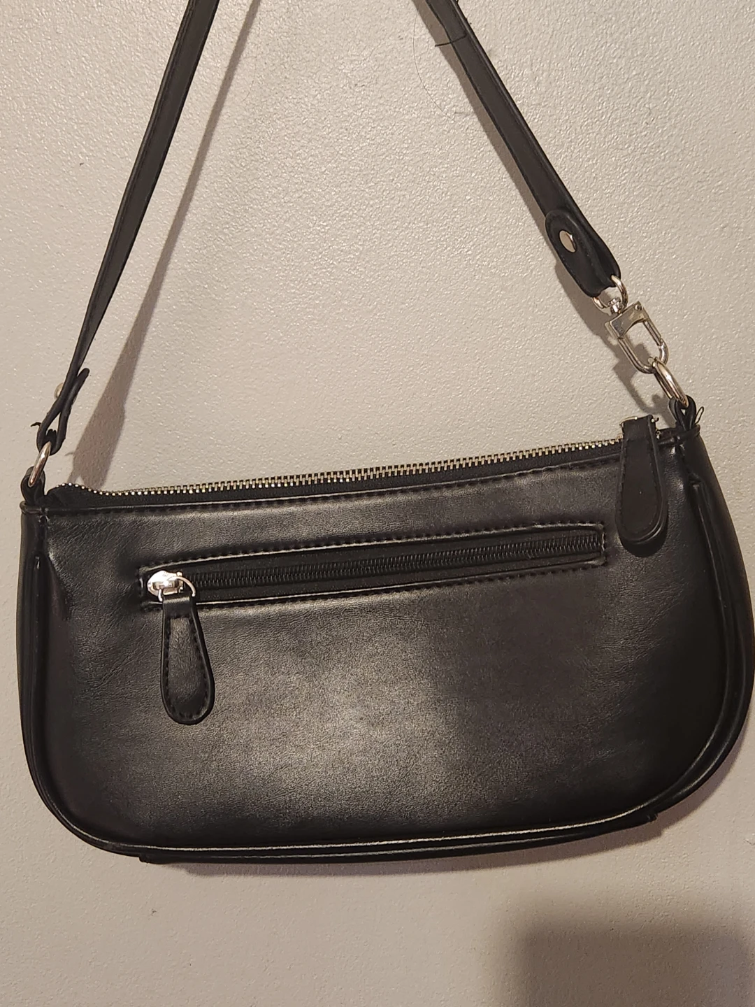 Blk am leather purse