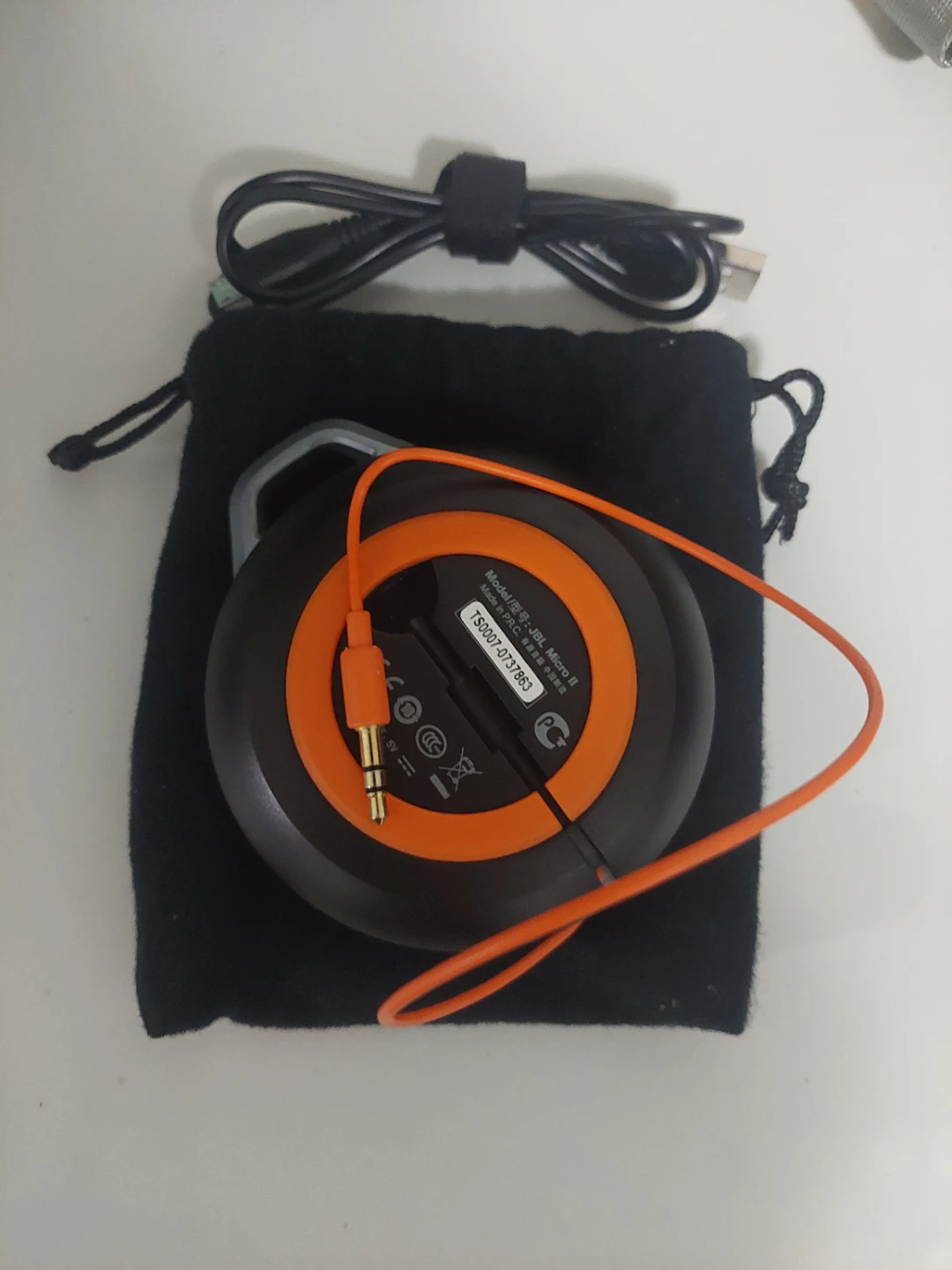 JBL Portable Speaker 3.55 mm (NOT Bluetooth) - photo 3