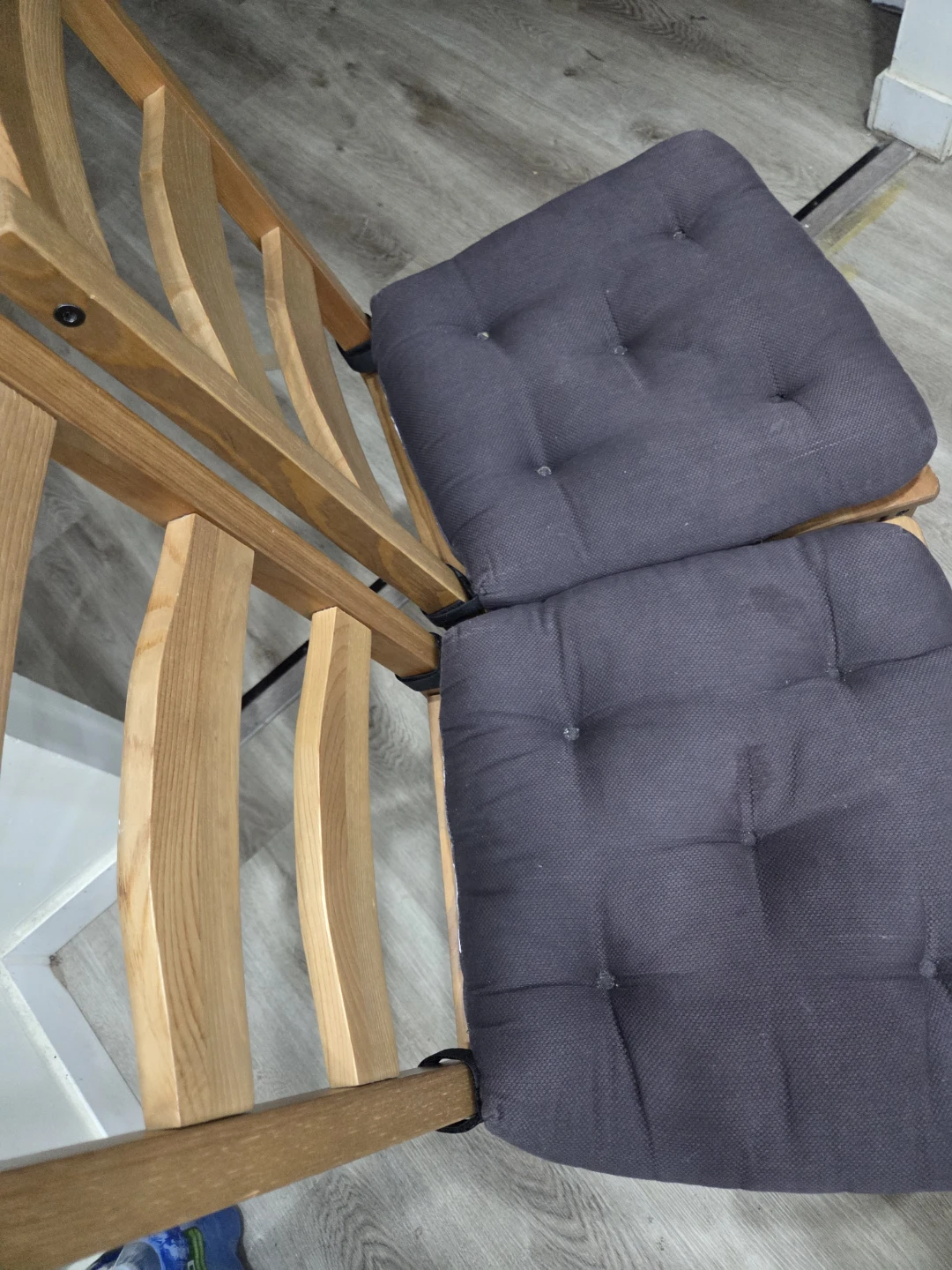 IKEA dining table and 4 chairs - photo 5