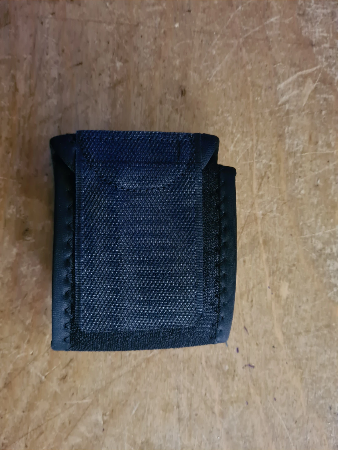 Adjustable Wrist Wrap Band for Men And Women - photo 2