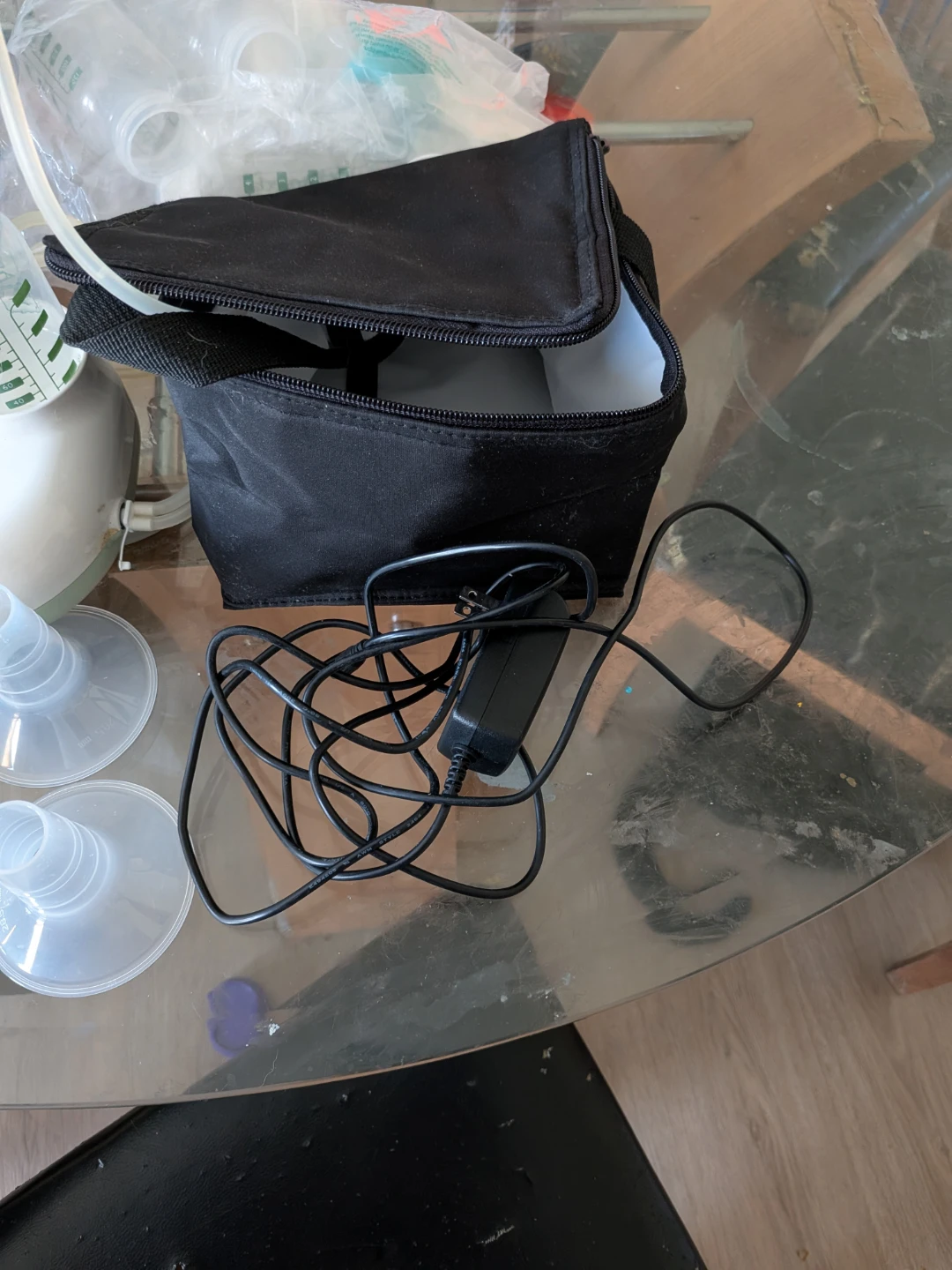 Lansinoh Breast Pump - photo 4