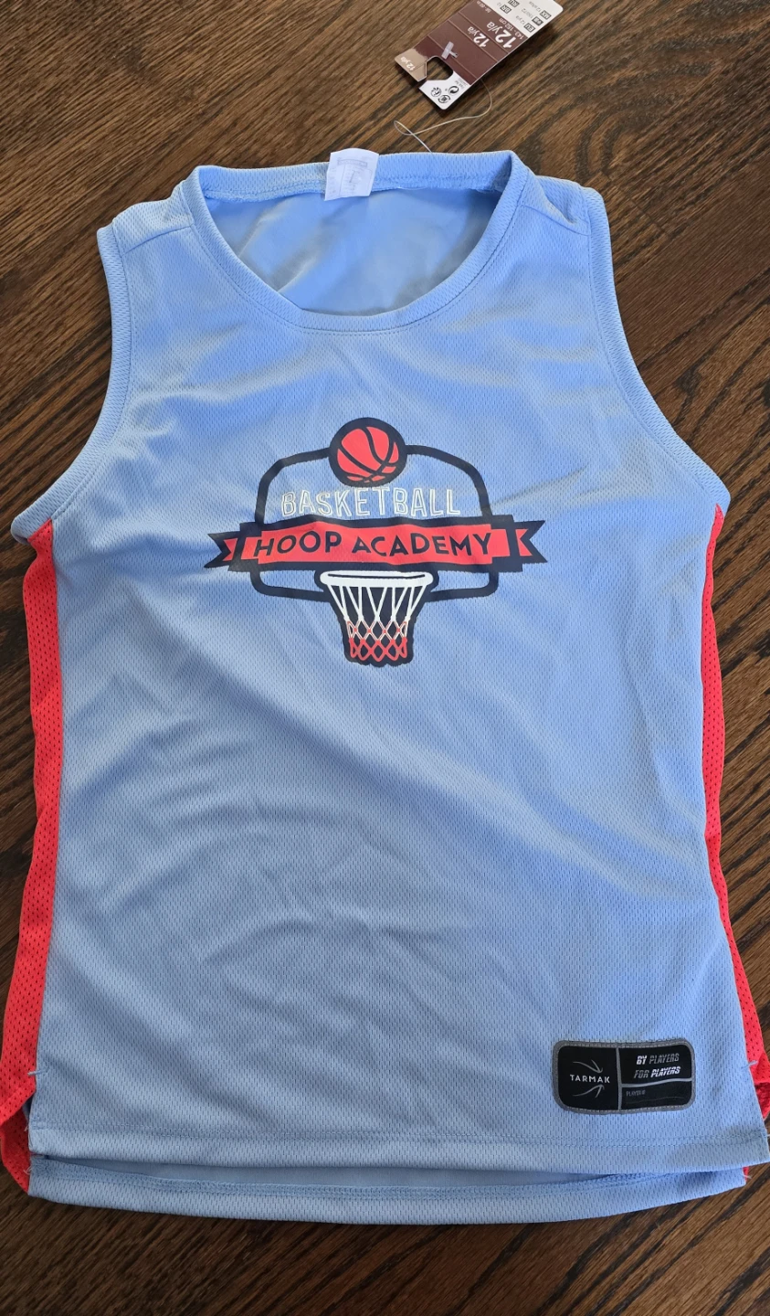 NEW Decathlon Kids Basketball Jersey - Size 12Y