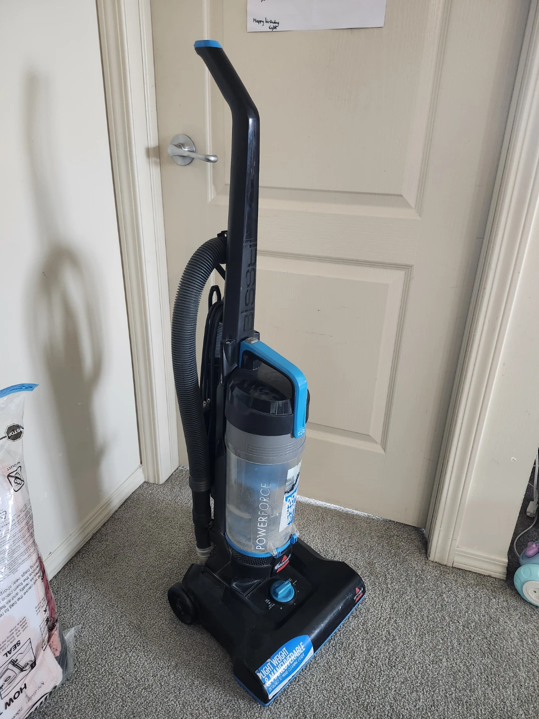 Bissell Powerforce Vacuum Cleaner - photo 2