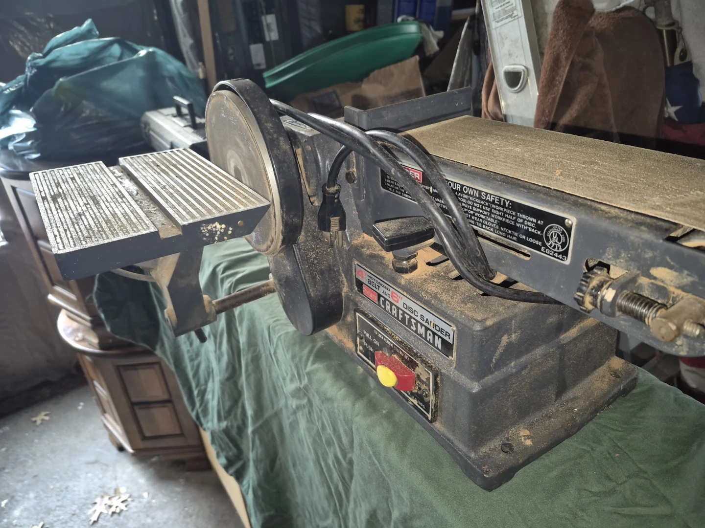 Craftsman 4" Belt and 6" Disc Sander - photo 2