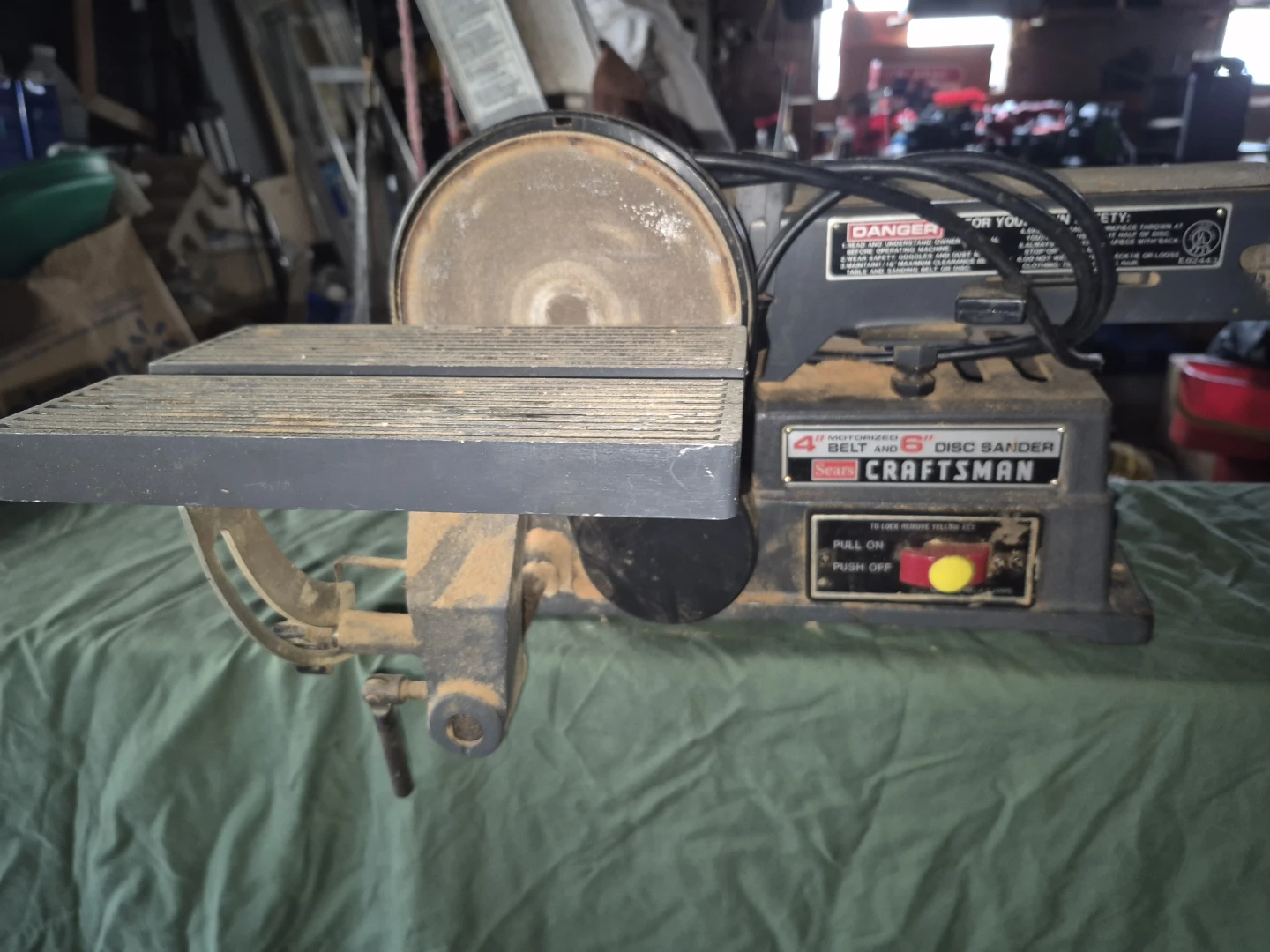 Craftsman 4" Belt and 6" Disc Sander - photo 5