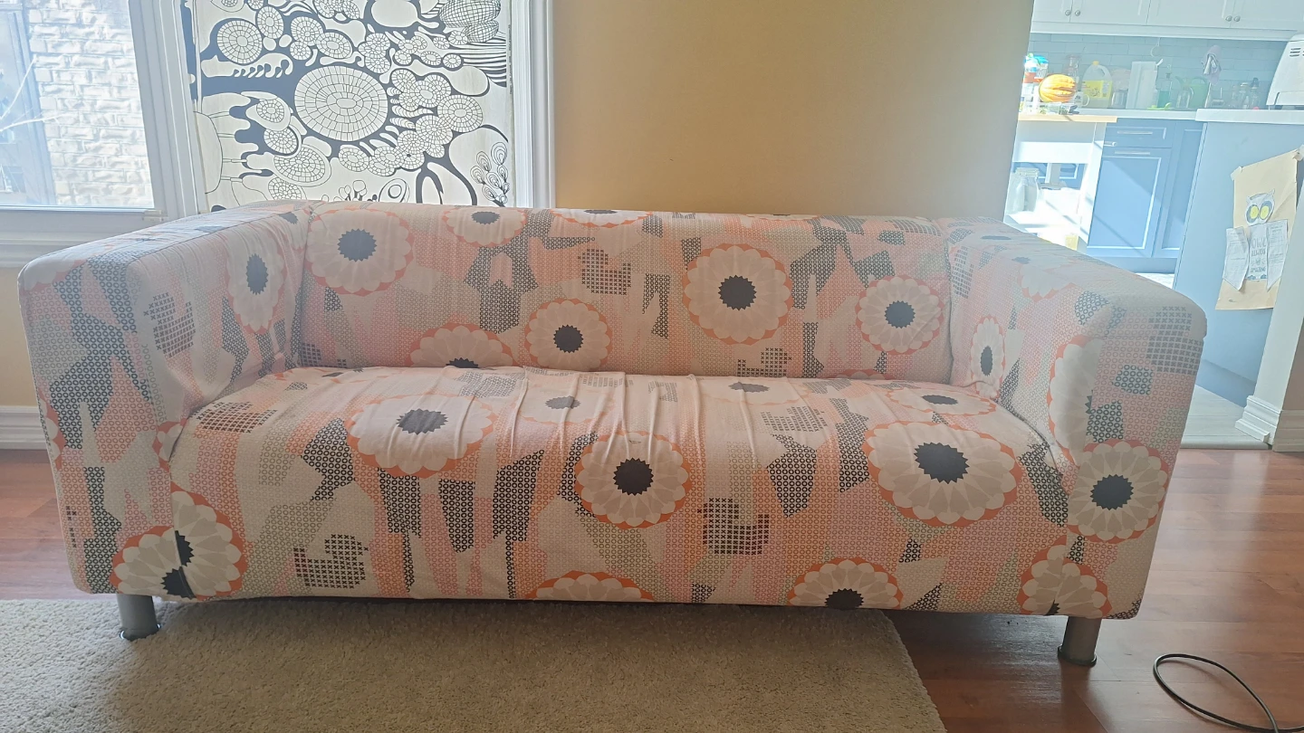 IKEA KLIPPAN Loveseat