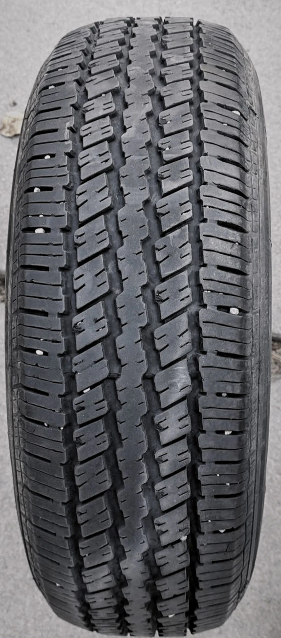 Like New 1 Continental Tire Size 235 70 R16 M+S *DEAL*
