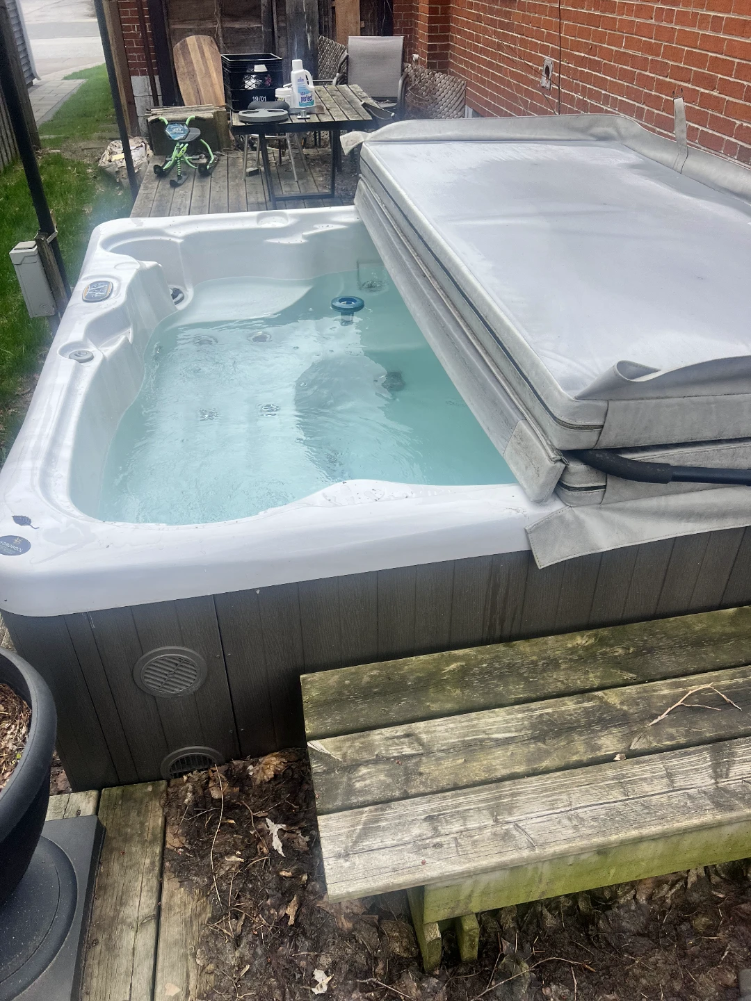 HydroPool Serenity Hot Tub - photo 4