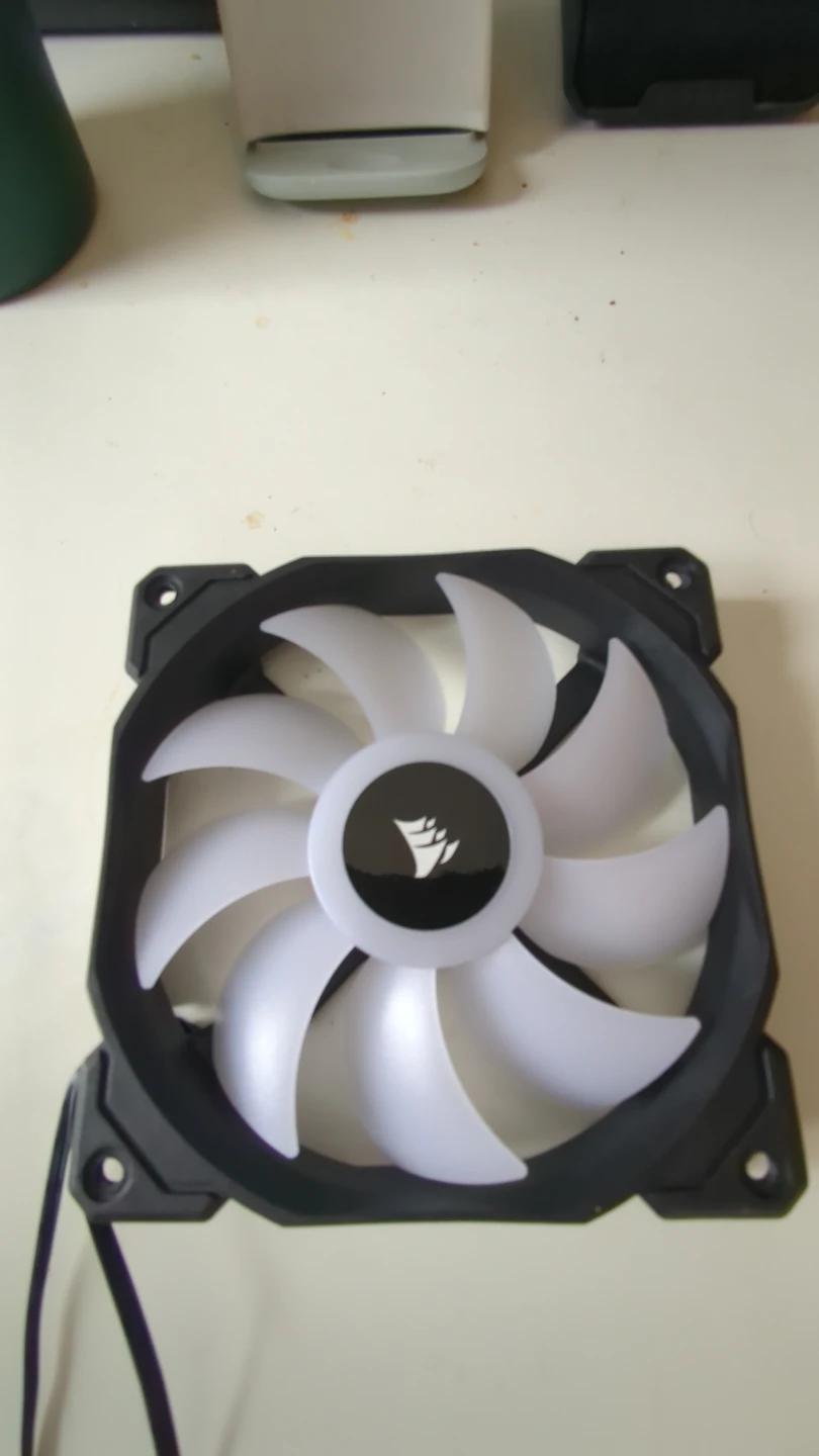 Corsair SP120 120mm RGB PC case fan