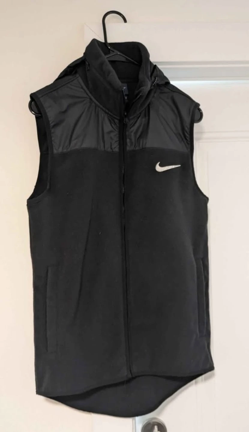 Nike Sleeveless Puffer Vest Hooded Black Size S