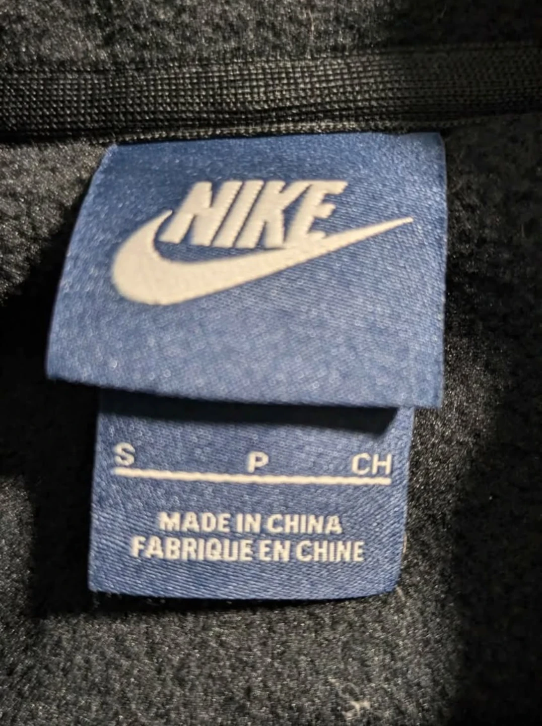 Nike Sleeveless Puffer Vest Hooded Black Size S - photo 3