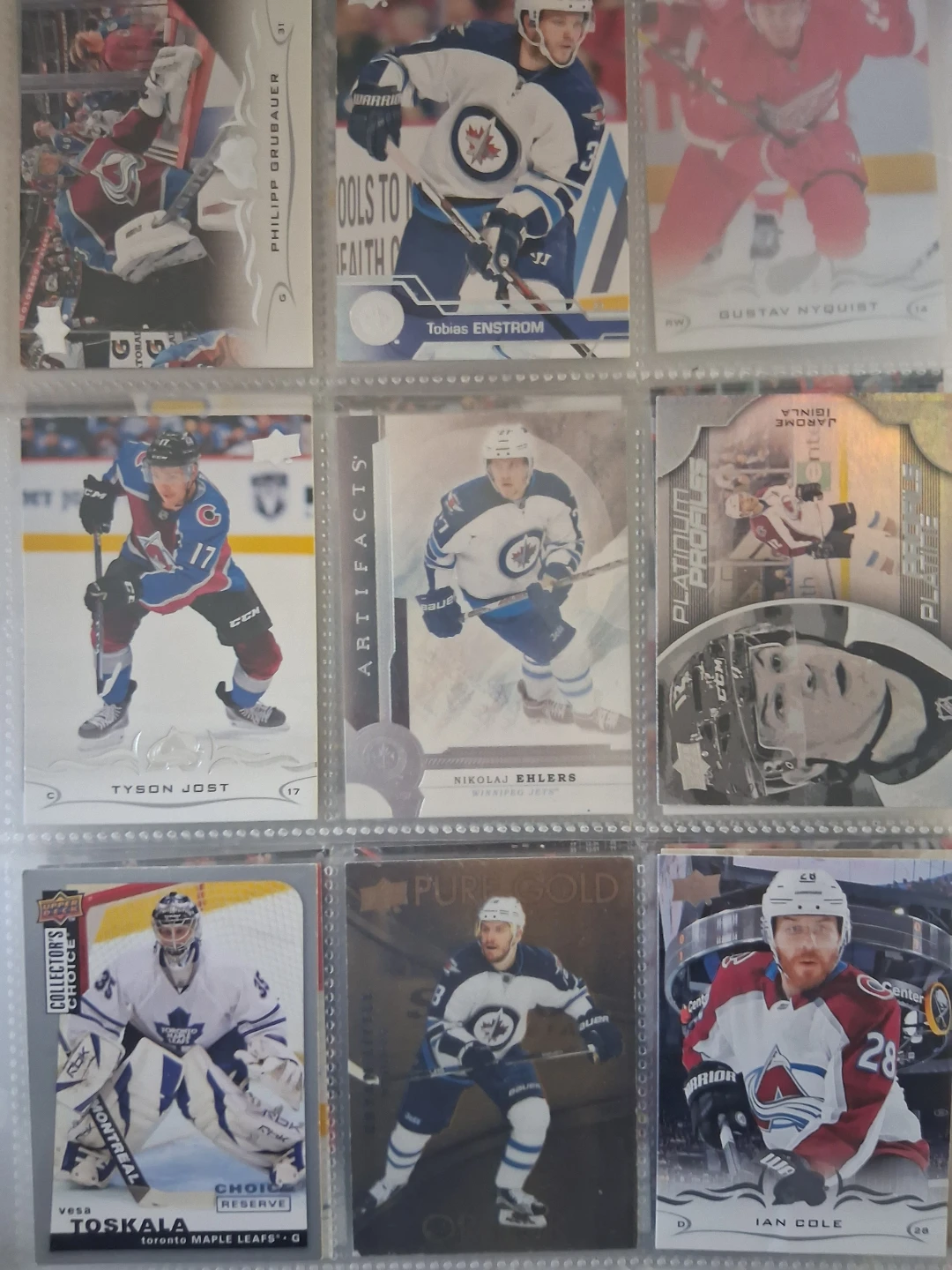 50+ hockey cards in sleeves, mint - photo 3