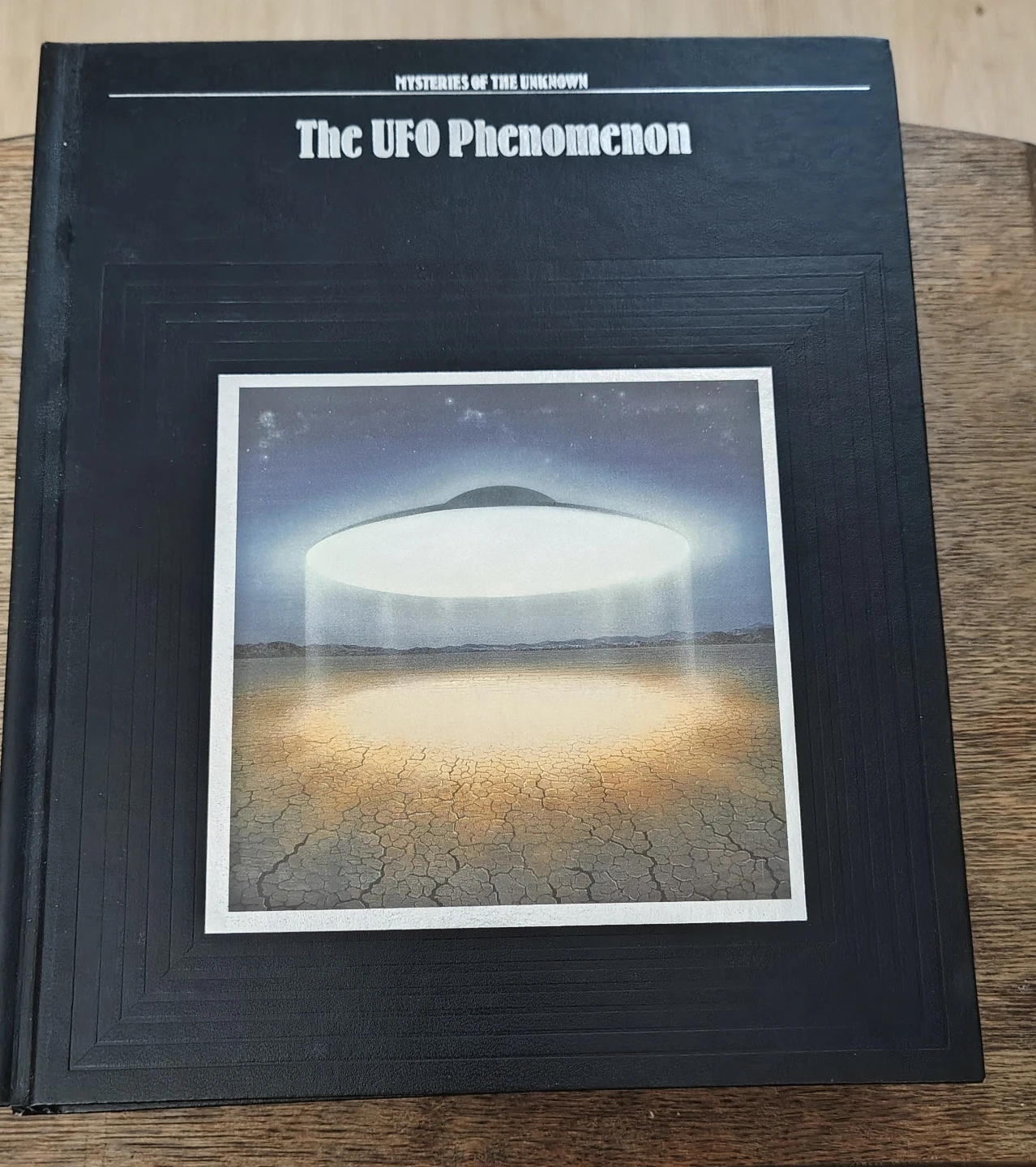 Mysterious of The Unknown - Collection of (8) - photo 2