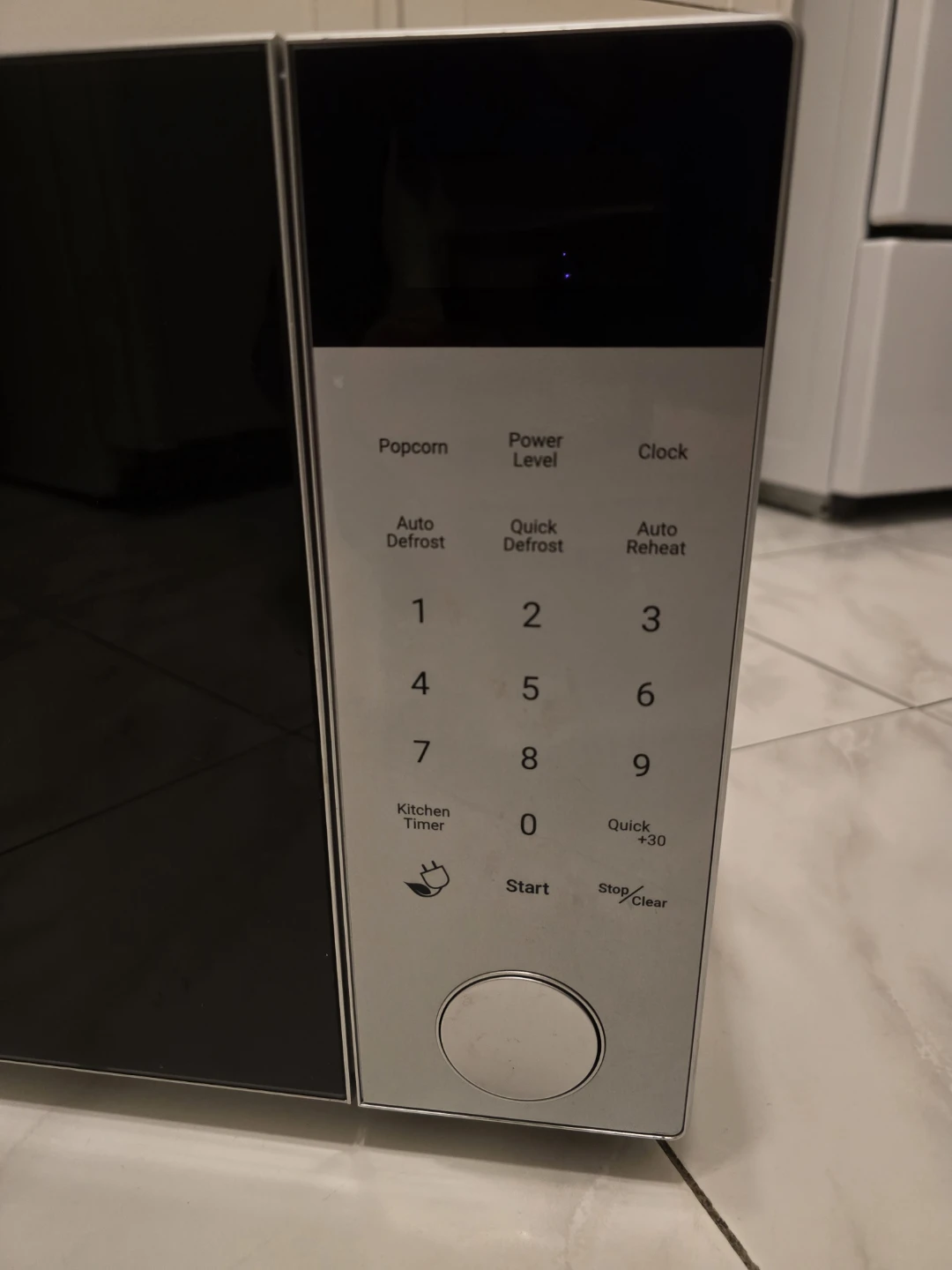 Danby Microwave Oven - photo 3
