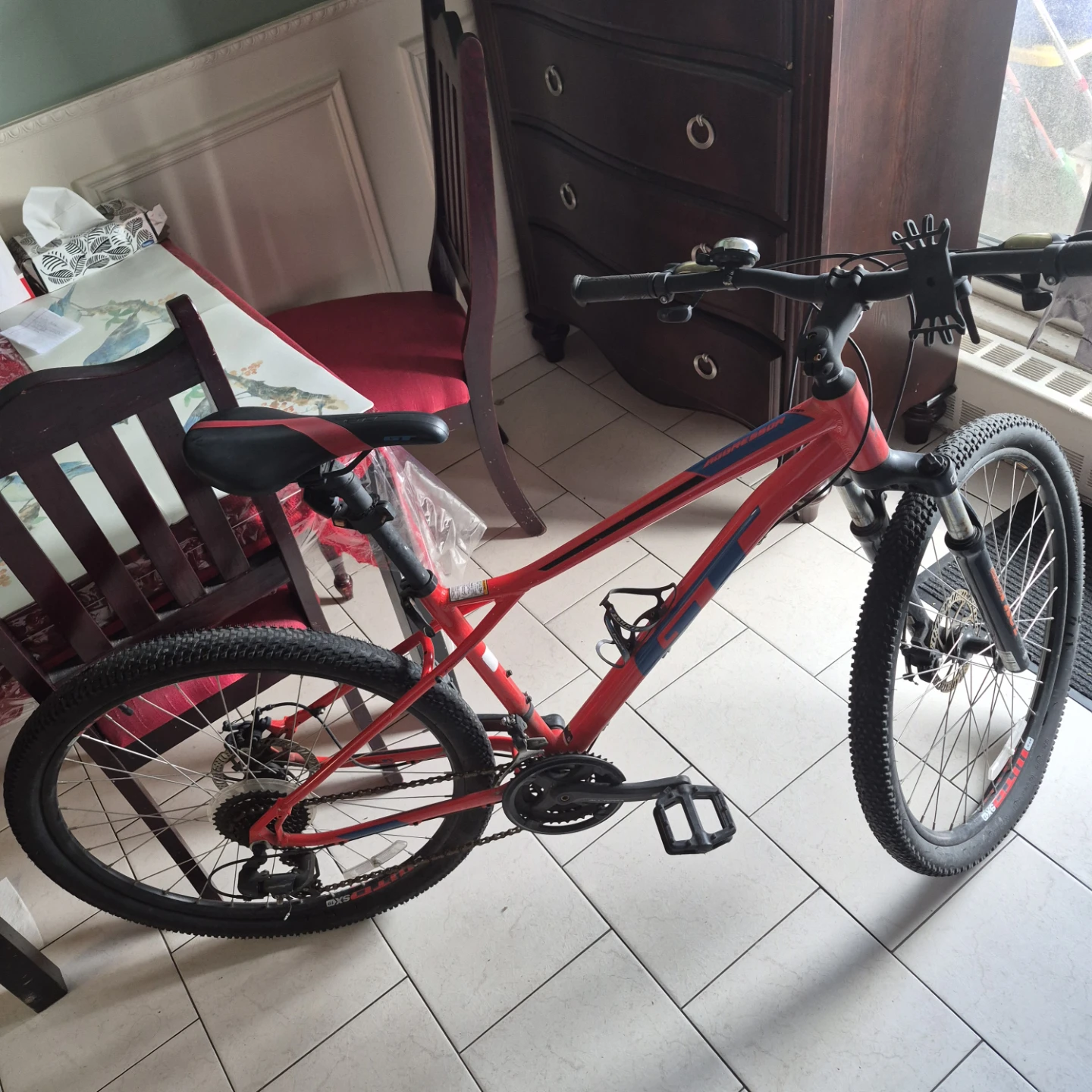 GT Avalanche Comp Mountain Bike