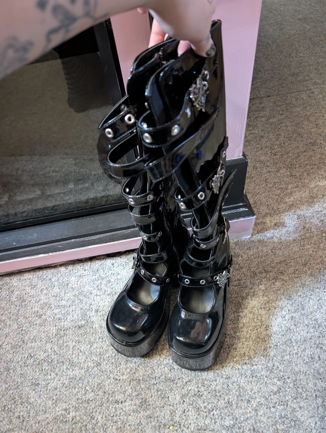 Demonia Camel-223 size 8 - photo 3