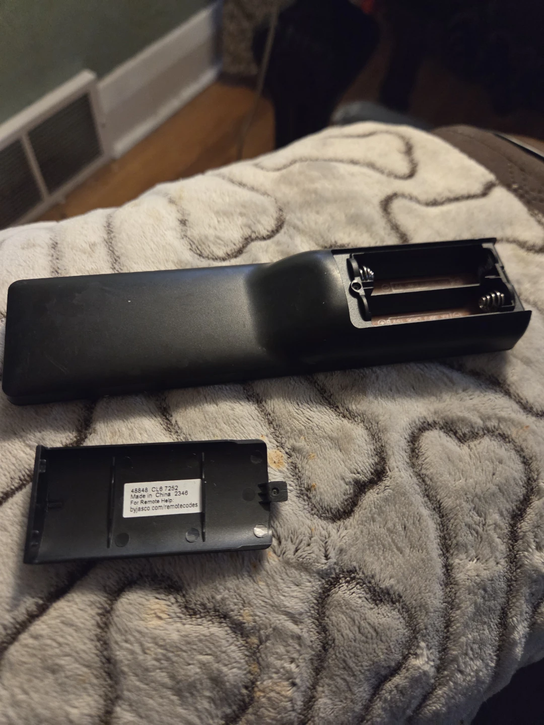 GE Universal Remote Control (TV/CBL/DVD/AUD) - photo 3