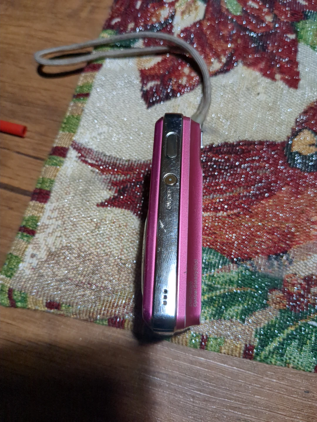 Sony Cyber-shot DSC-W220 Pink Digital Camera - photo 4