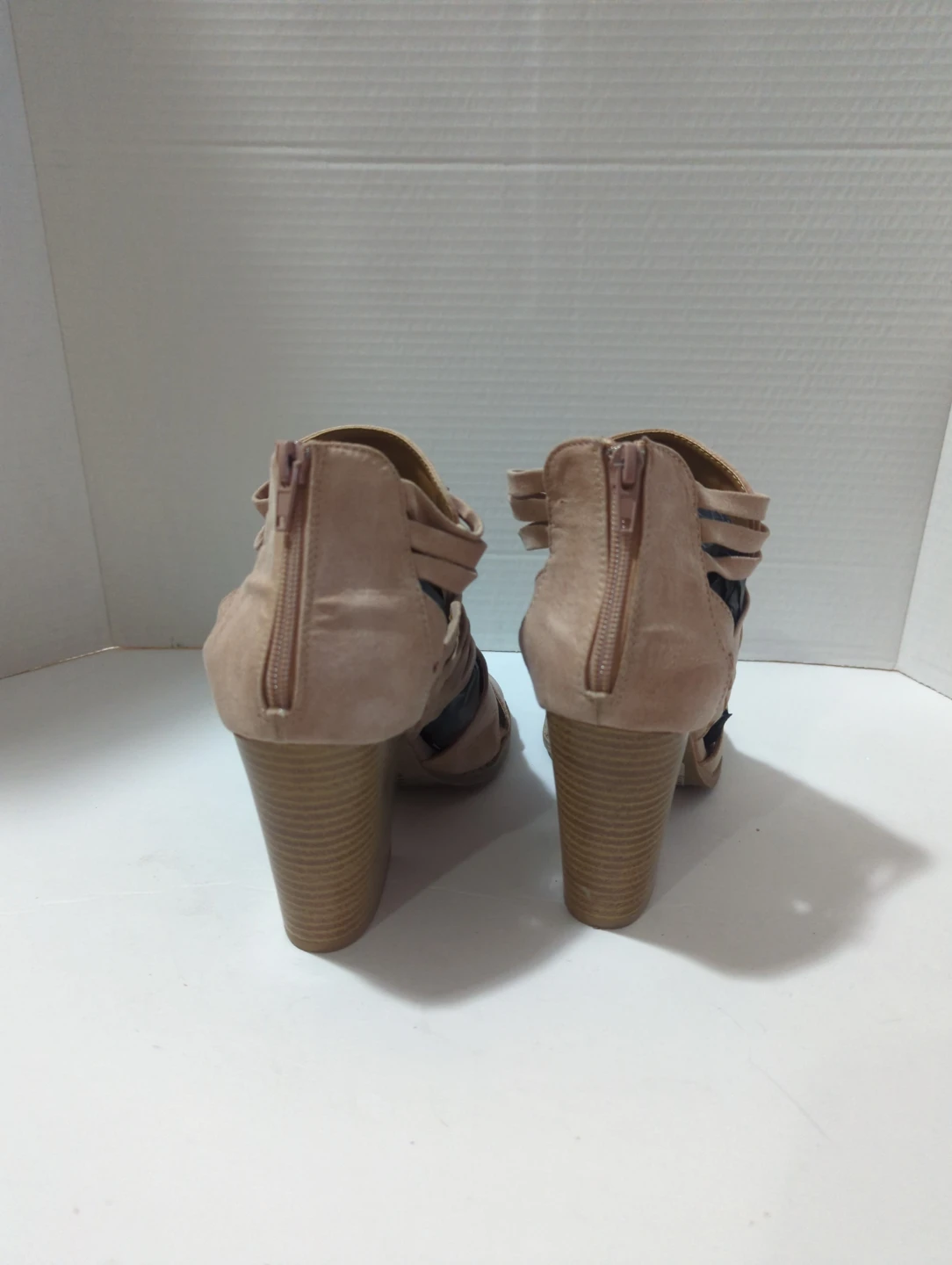 CUPID pink Suede Gladiator Block Heel Booties - photo 3