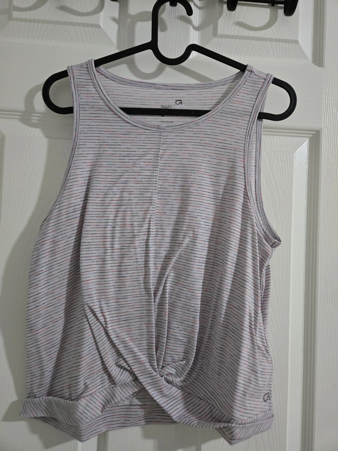 Gap Fit Twist Front Tank Top - Active Wear