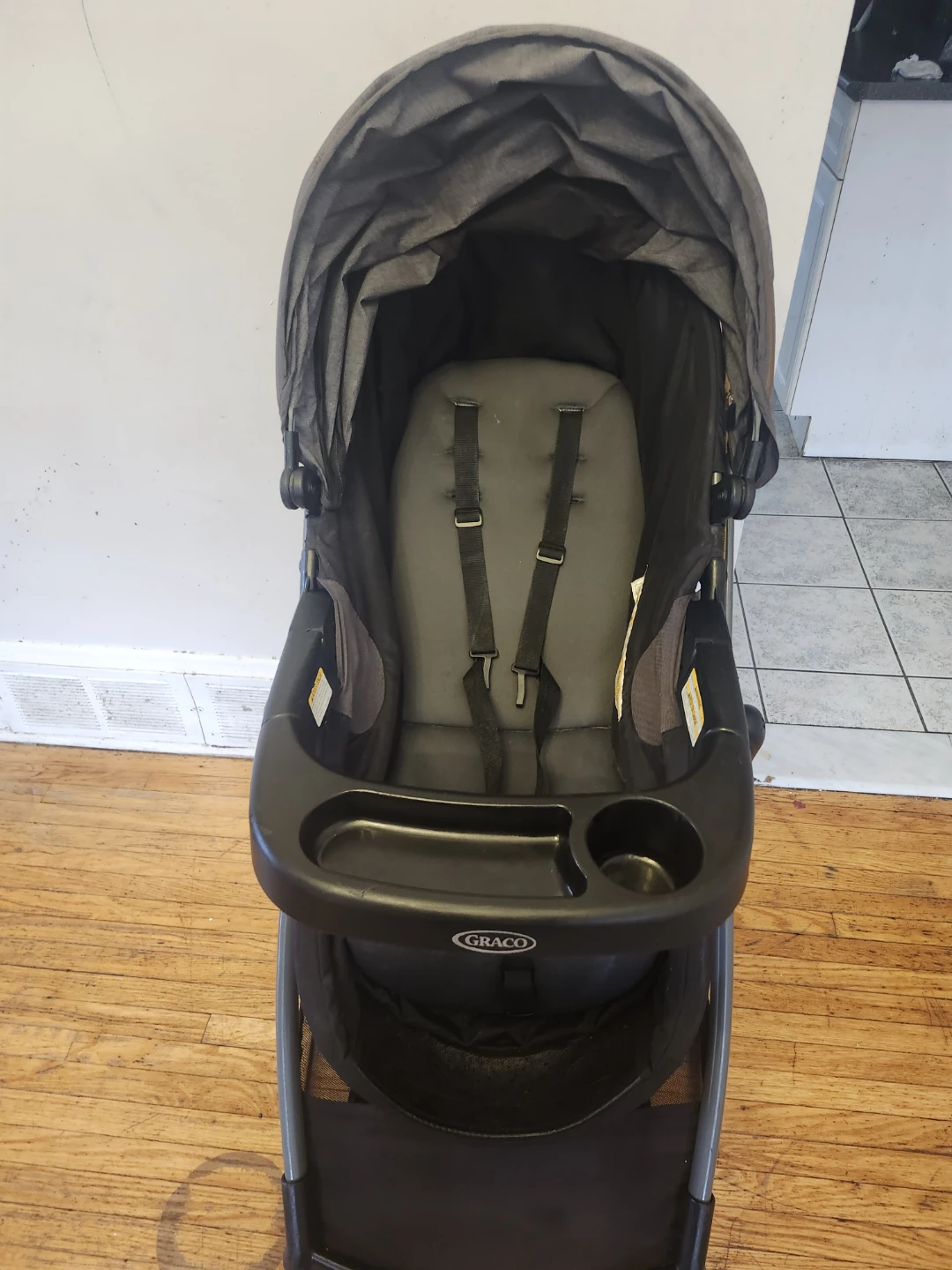 Graco Stroller with Tray - photo 4