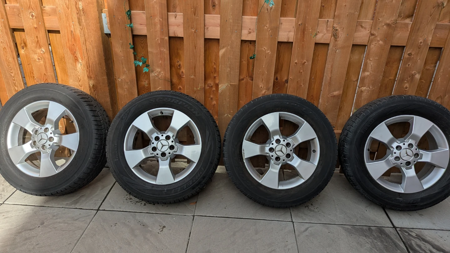 Set of 4 Mercedes-Benz Alloy Wheels and Tires