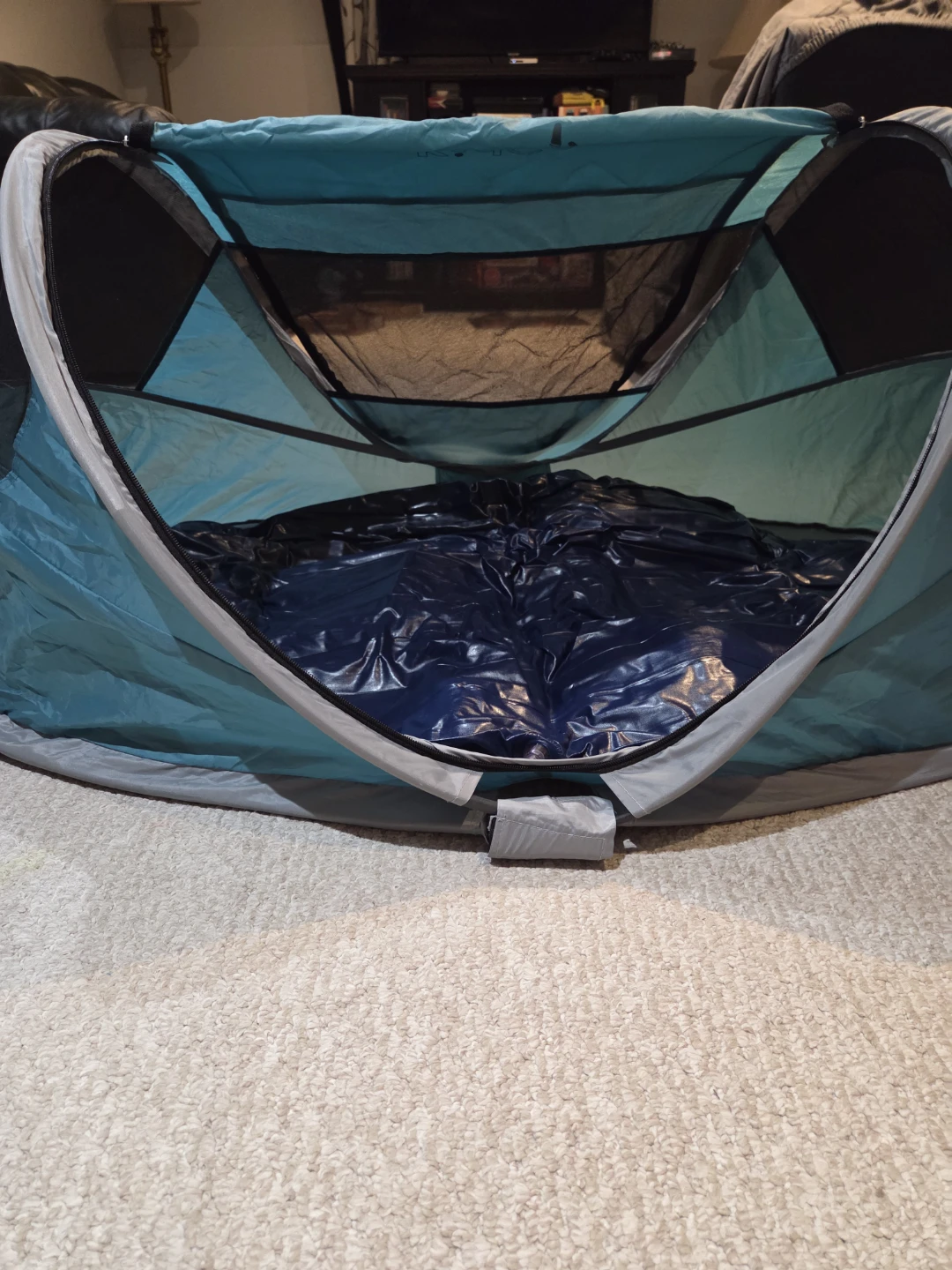 Travel bed