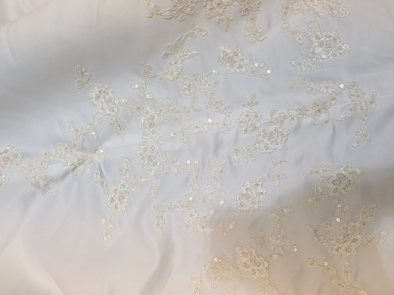Wedding Dress - photo 3