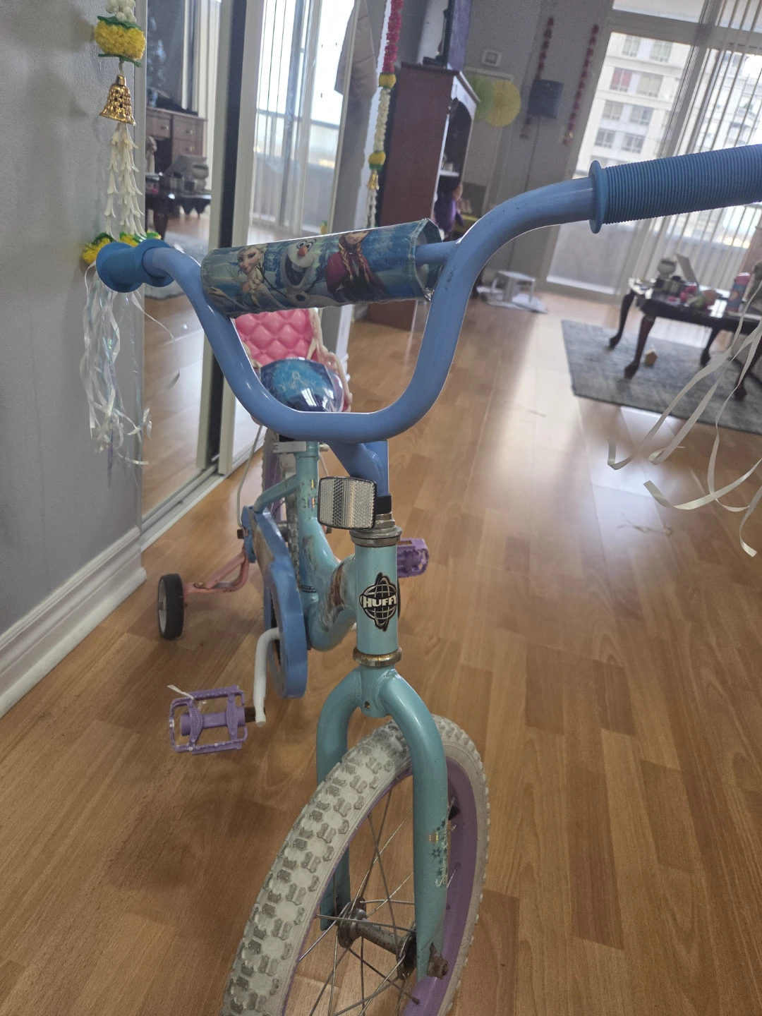 Kids Frozen Bicycle with Training Wheels - photo 2
