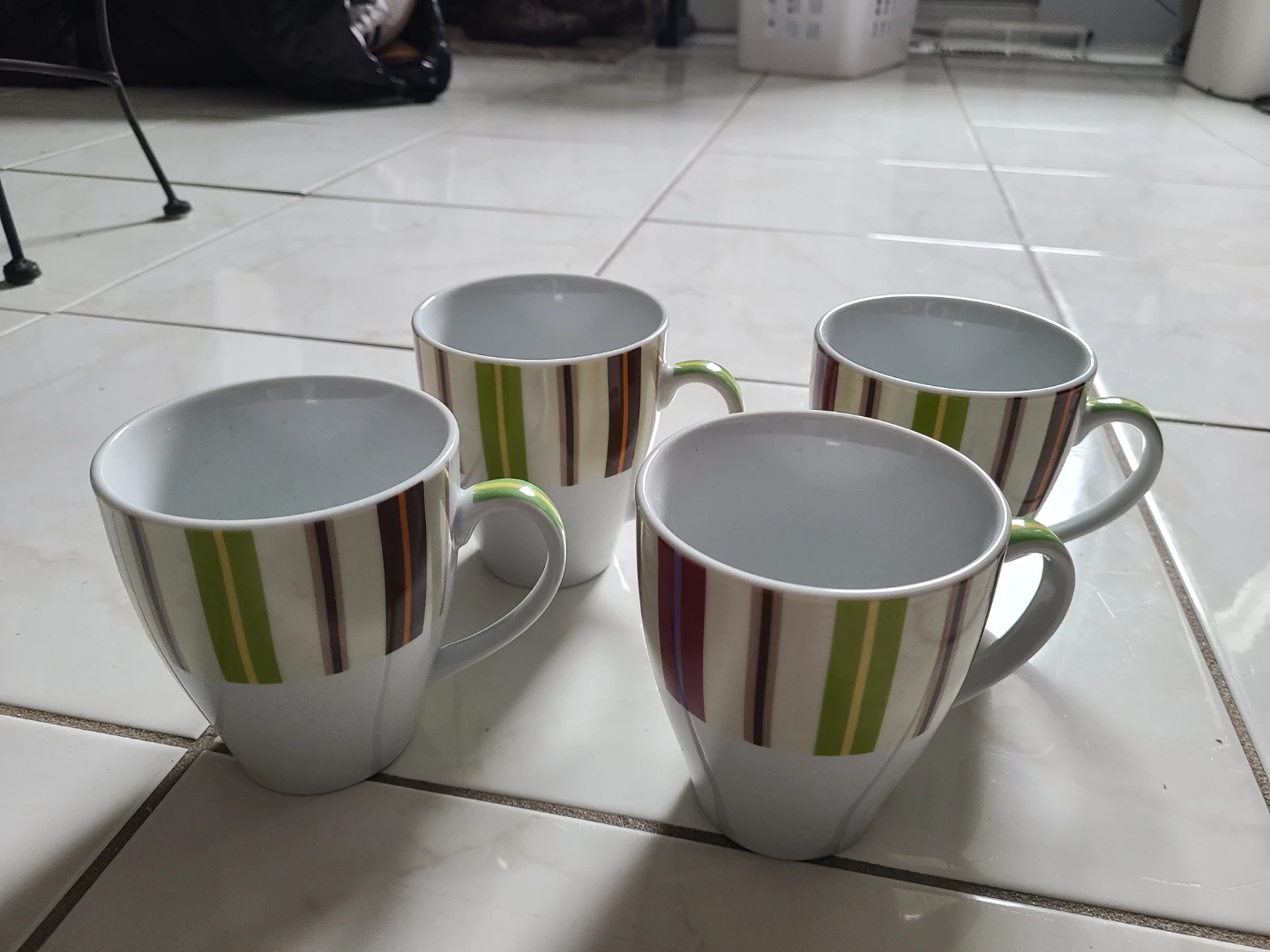 4 Joshua Maxwell coffee mugs 🌱