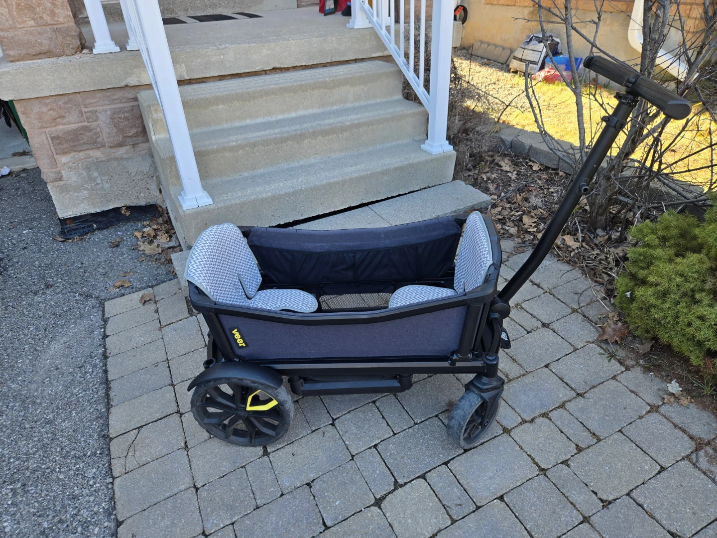 Veer Cruiser Wagon with accessories
