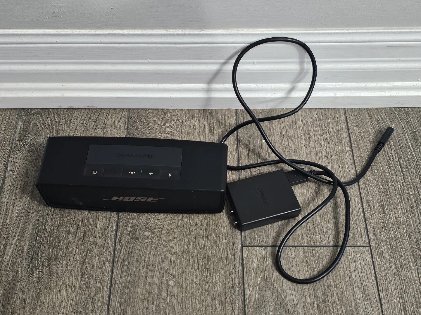 Bose SoundLink Mini Bluetooth Speaker - photo 2