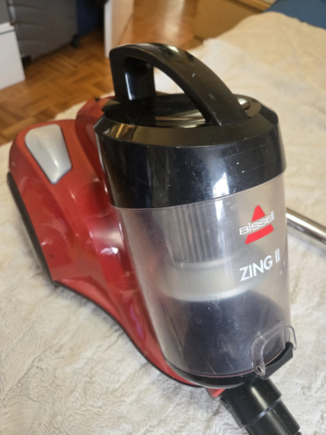 Bissell Zing II Vacuum Cleaner - photo 3
