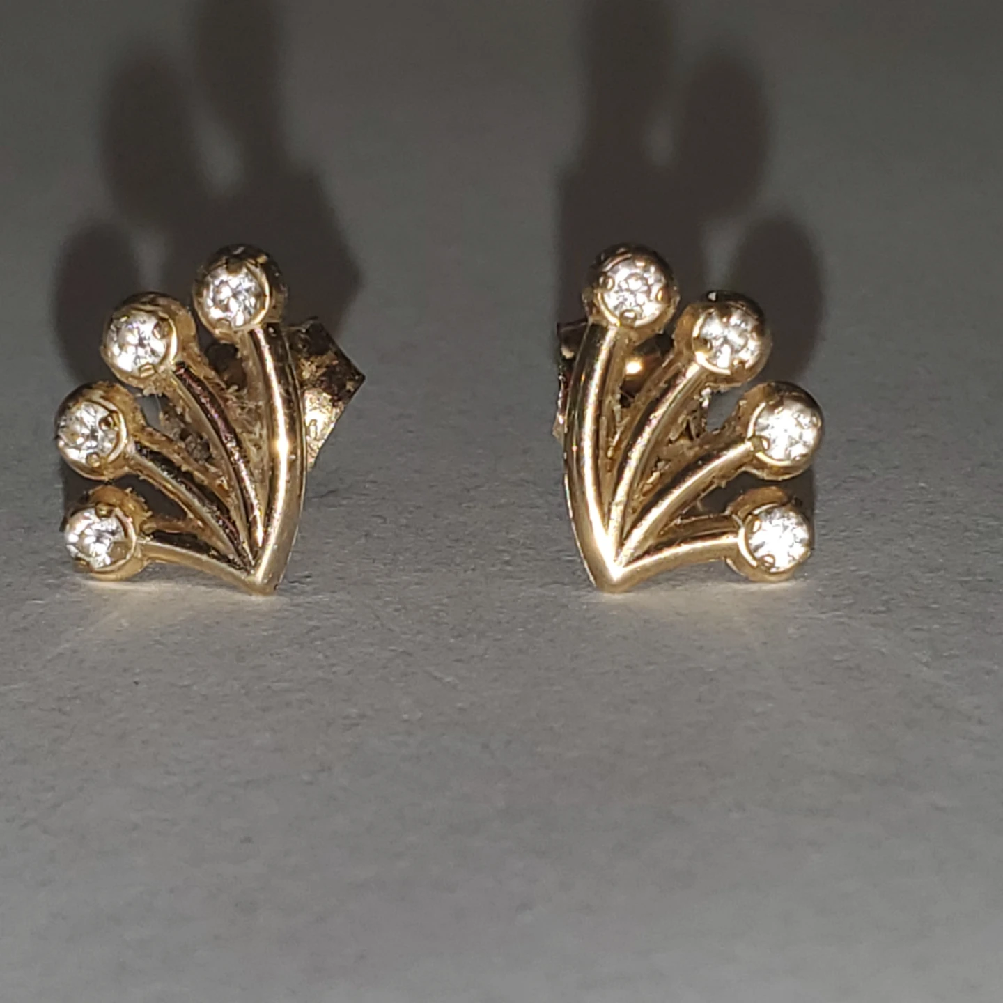 14K Gold Diamond Stud Earrings