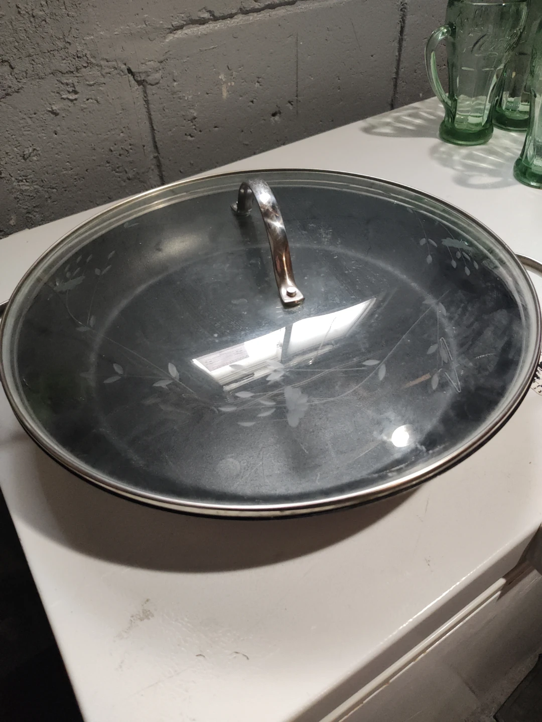 Large Non-Stick wok or Frying Pan with Glass Lid - photo 3