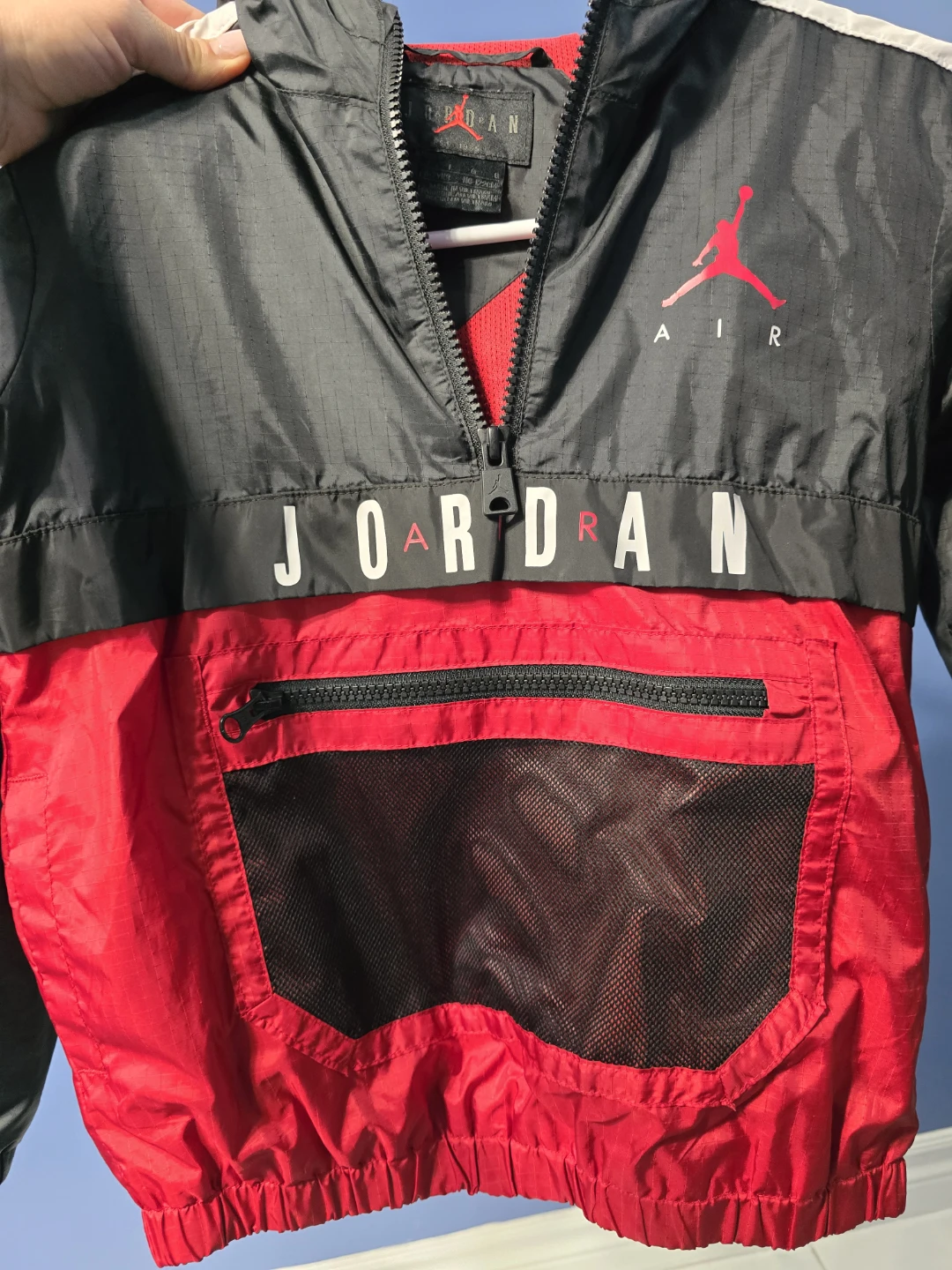 Jordan Air Windbreaker Jacket Red/Black Youth Size L 116-122CM - photo 4