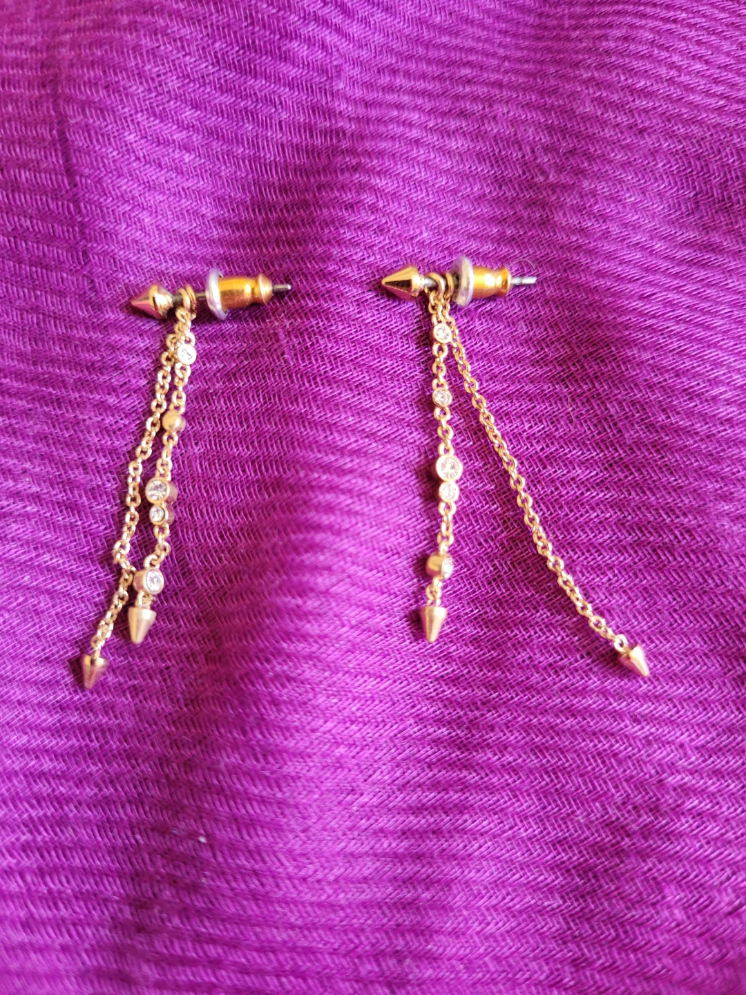 Stella & Dot Gold Dangle Earrings