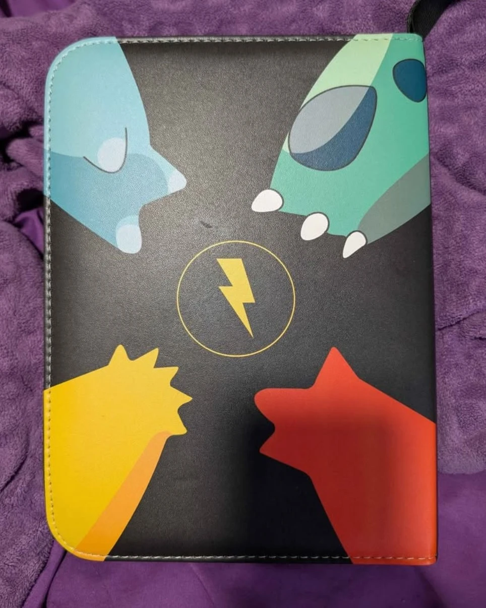 9-pocket Pokémon card binder - photo 3