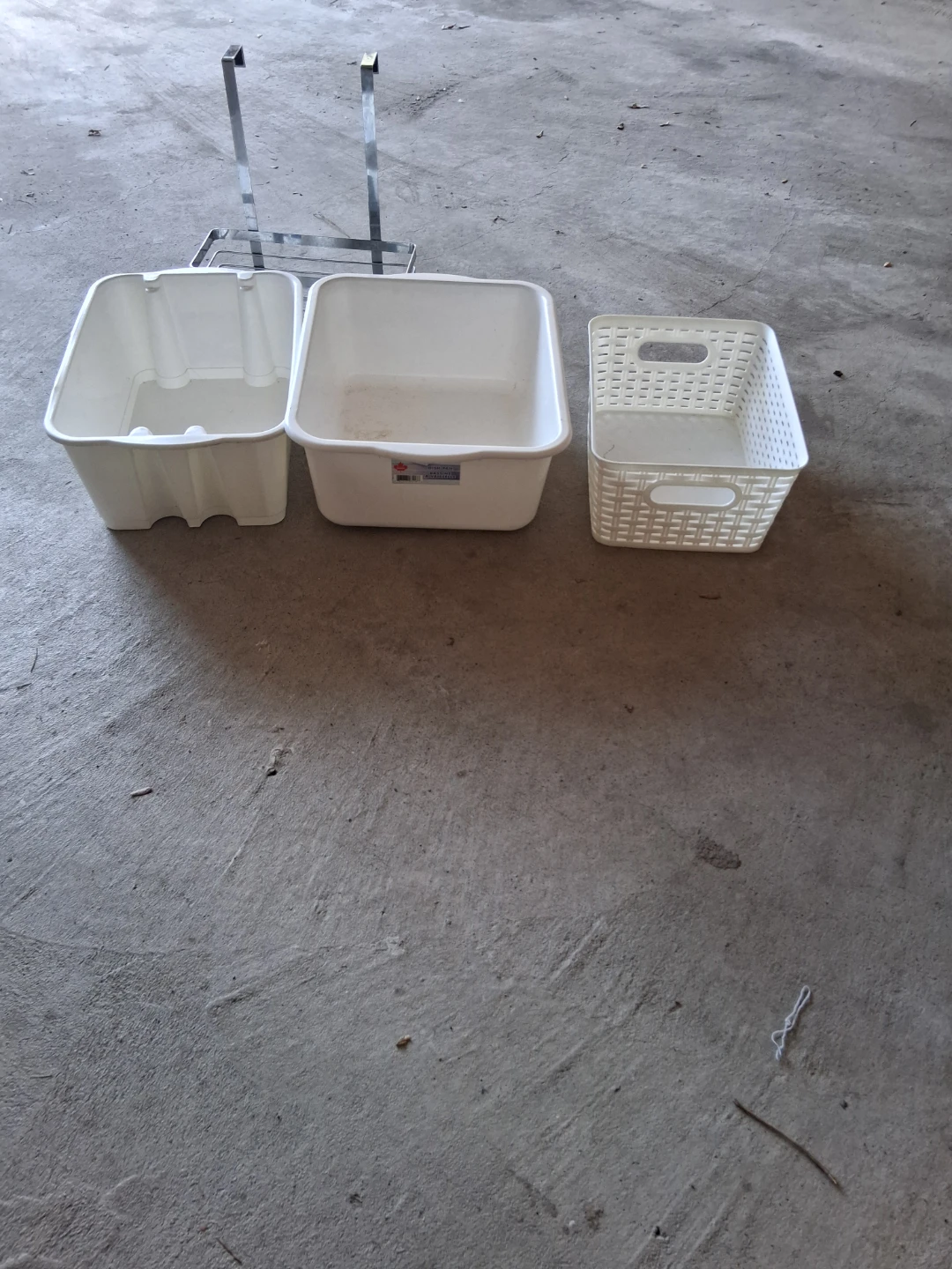 Set of 3 White Storage Bins & Rack - photo 2
